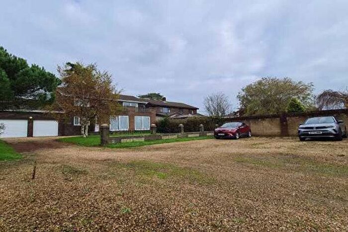 5 Bedroom Property To Rent In Ashey Road, Ryde, PO33