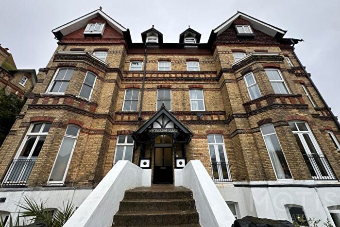 2 Bedroom Flat To Rent In Sandgate Road, Folkestone, CT20