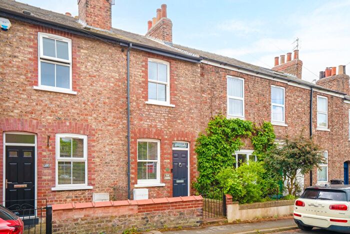 1 Bedroom Terraced House For Sale In Alma Terrace, York, YO10