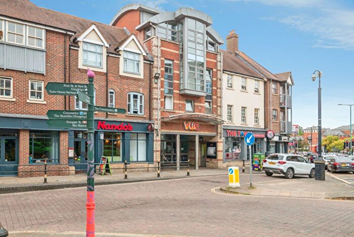 2 Bedroom Flat For Sale In Friar Street, Worcester, WR1