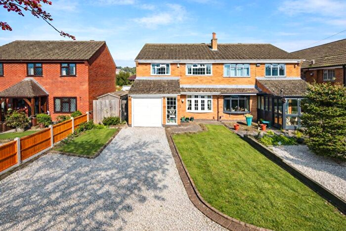 3 Bedroom Detached House For Sale In Long Street, Bedworth, Warwickshire, CV12
