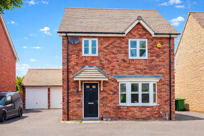 3 Bedroom Detached House For Sale In Planets Lane, Cheltenham, GL51