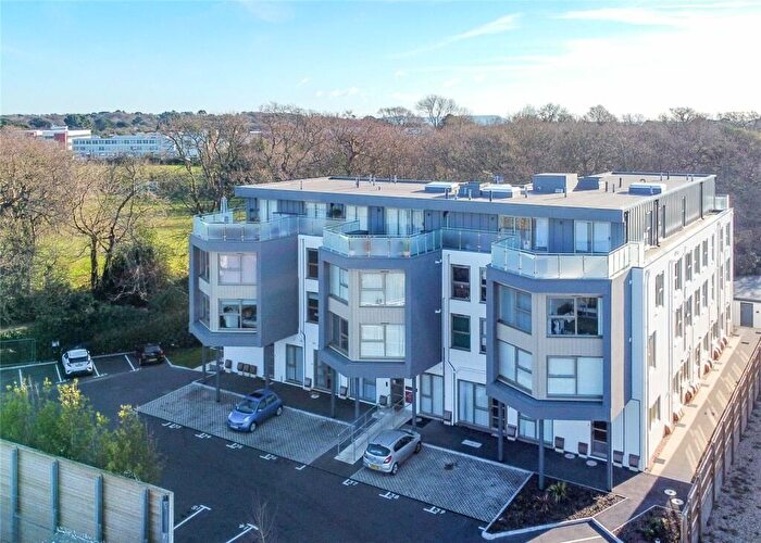2 Bedroom Flat To Rent In Bowmont Place, Somerford Road, BH23