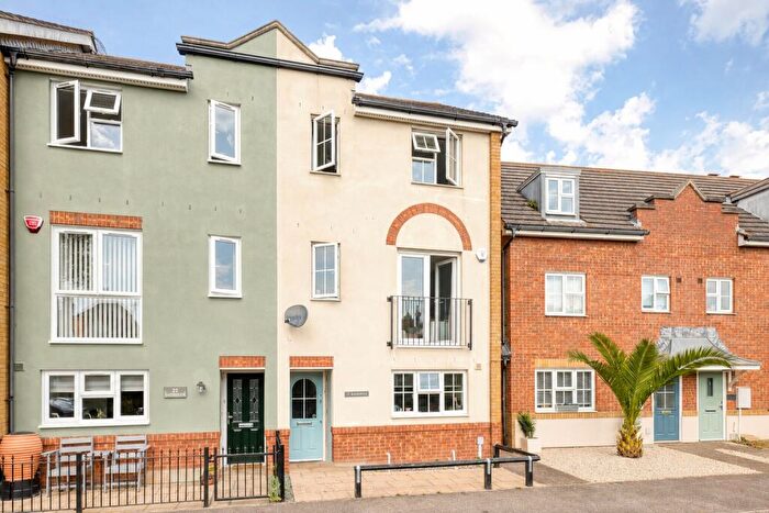 3 Bedroom End Of Terrace House For Sale In Harebrook, Ramsgate, Kent, CT11