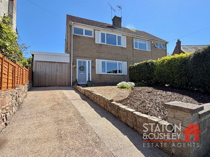 3 Bedroom Semi-Detached House For Sale In Jenny Beckett Lane, Mansfield, NG18