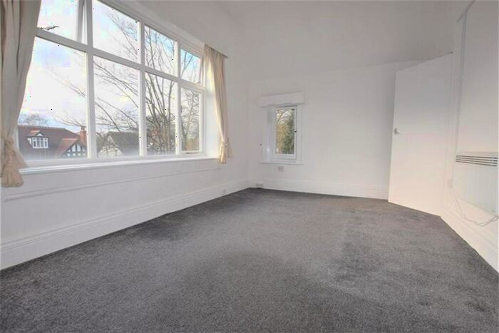 1 Bedroom Apartment To Rent In Ballbrook Avenue, Manchester, M20