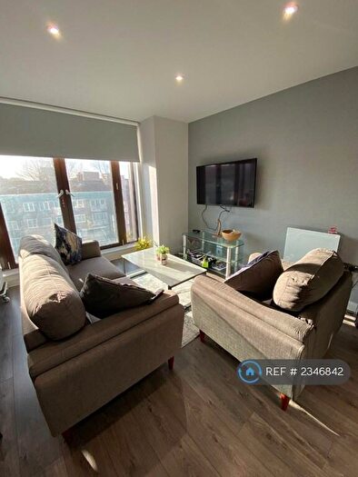 2 Bedroom Flat To Rent In Crump Street, Liverpool, L1