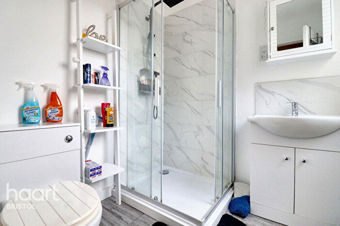 2 Bedroom Apartment To Rent In Avonmouth Road, Bristol, BS11