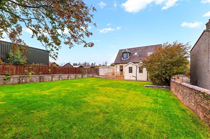 4 Bedroom Detached House For Sale In Pumpherston Road, Uphall Station, EH54