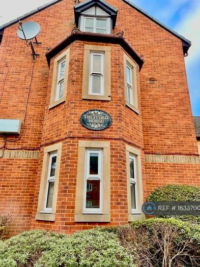 1 Bedroom Flat To Rent In Thetford House, Reading, RG1