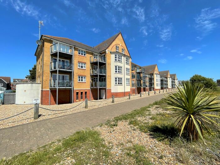2 Bedroom Flat To Rent In Caroline Way, Sovereign Harbour North, Eastbourne, East Sussex, BN23