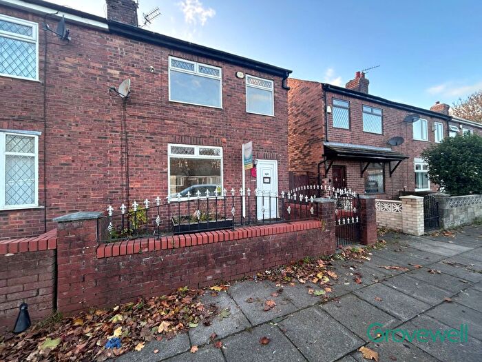 3 Bedroom Terraced House To Rent In Chadwick Street, Wigan, WN3
