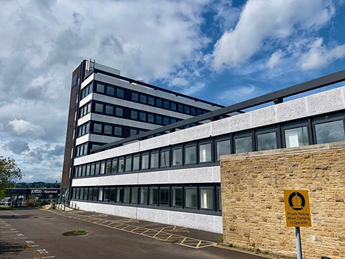 1 Bedroom Flat To Rent In Yeadon House, Green Lane, Yeadon, Leeds, LS19