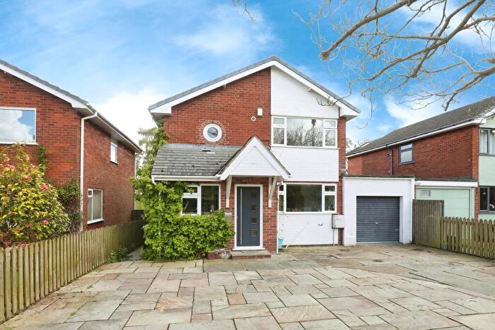 5 Bedroom Link Detached House To Rent In Cliff Road, Acton Bridge, CW8