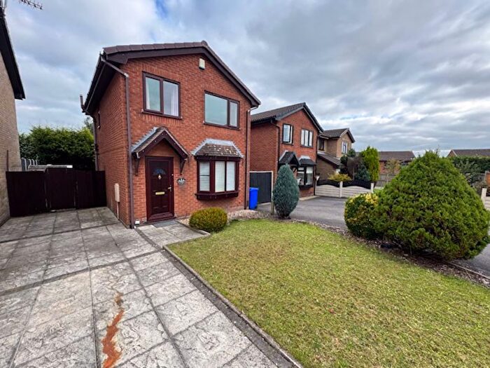 3 Bedroom Detached House For Sale In Smallwood Grove, Birches Head, Stoke-On-Trent, ST1