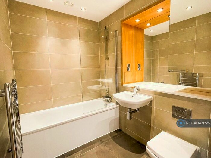 1 Bedroom Flat To Rent In Burrell Road, Haywards Heath, RH16