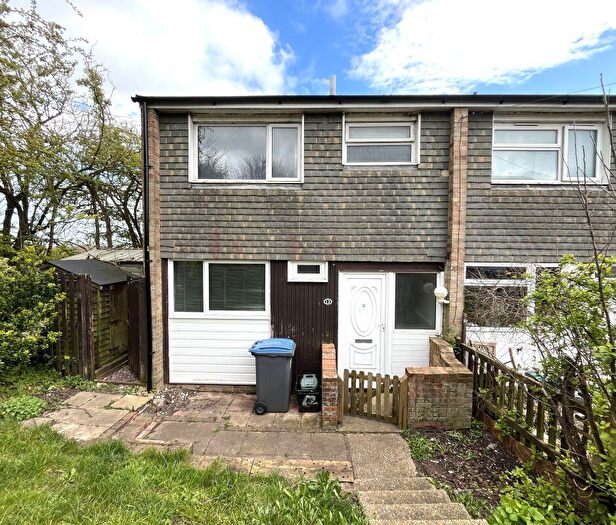 3 Bedroom End Of Terrace House For Sale In Ash Grove, Elvington, Dover, CT15