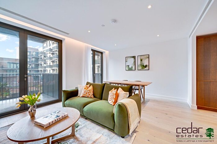 2 Bedroom Flat To Rent In Salutation Gardens, Farringdon, WC1X