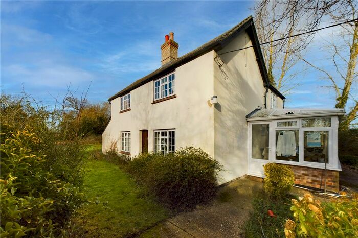 3 Bedroom Detached House For Sale In Upper Staploe, St. Neots, Bedfordshire, PE19