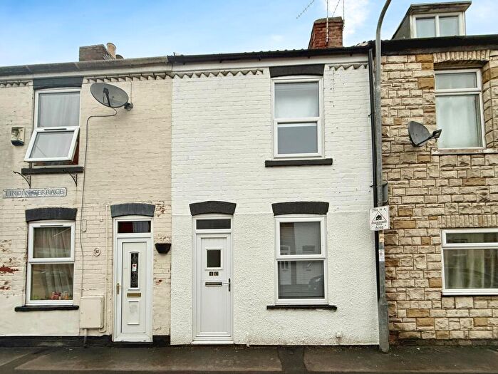 2 Bedroom Terraced House To Rent In Linden Terrace, Gainsborough, DN21