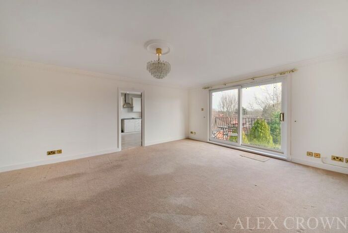 2 Bedroom Flat To Rent In Hunters Lodge, Hale Lane, Edgware, HA8