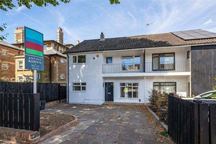 4 Bedroom Semi-Detached House To Rent In Temple Sheen Road, East Sheen, SW14