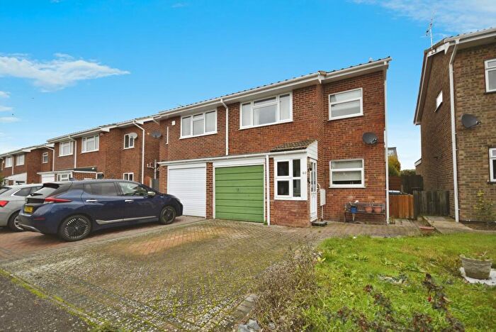 3 Bedroom Semi Detached House For Sale In Briary Close, Margate, CT9