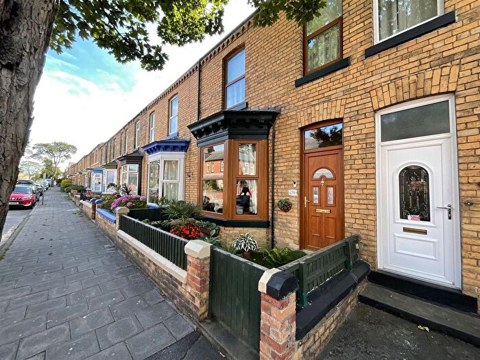 3 Bedroom Terraced House For Sale In Prospect Road, Scarborough, YO12