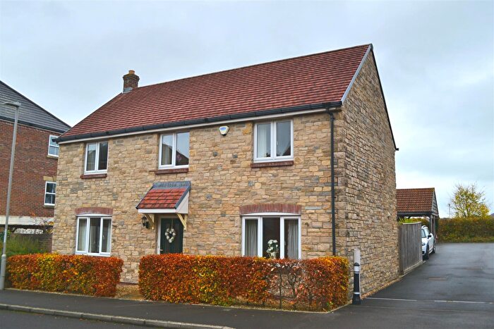 4 Bedroom Detached House For Sale In Clouds Hill, Crossways, Dorchester, DT2