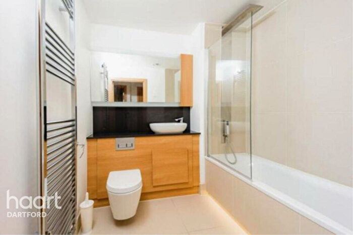 1 Bedroom Apartment To Rent In William Mundy Way, Dartford, DA1