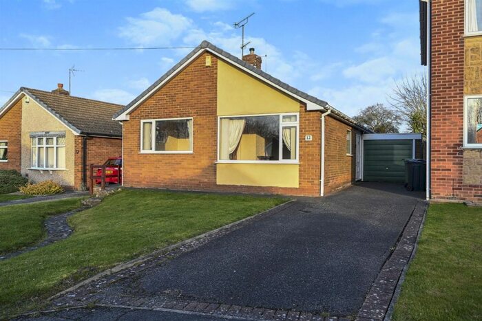 2 Bedroom Detached Bungalow For Sale In Cromwell Drive, Swanwick, Alfreton, DE55