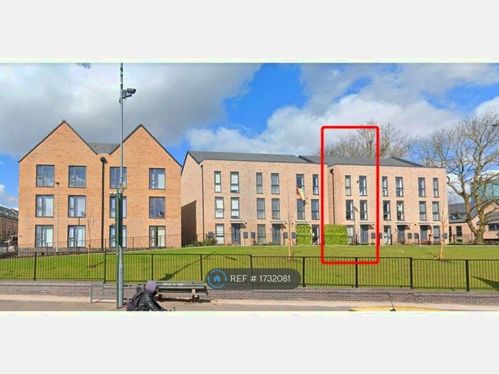 4 Bedroom End Of Terrace House To Rent In Sherlock Street, Birmingham, B5