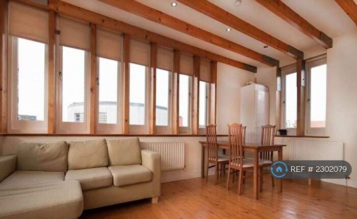 1 Bedroom Flat To Rent In Bradbury Street, London, N16