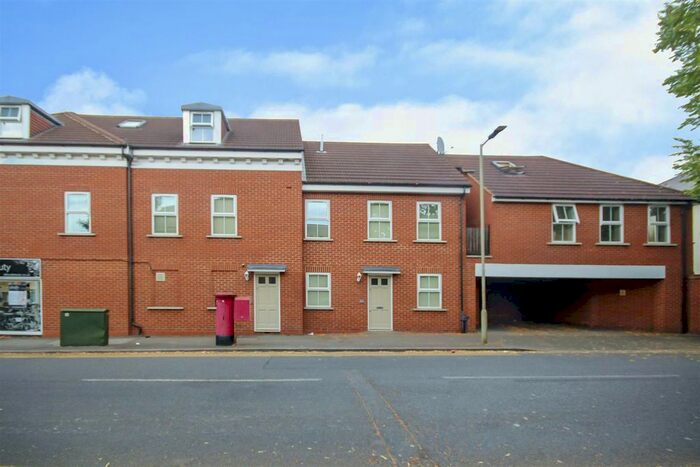 2 Bedroom Terraced House To Rent In Avenue Road, Warley, Brentwood, CM14
