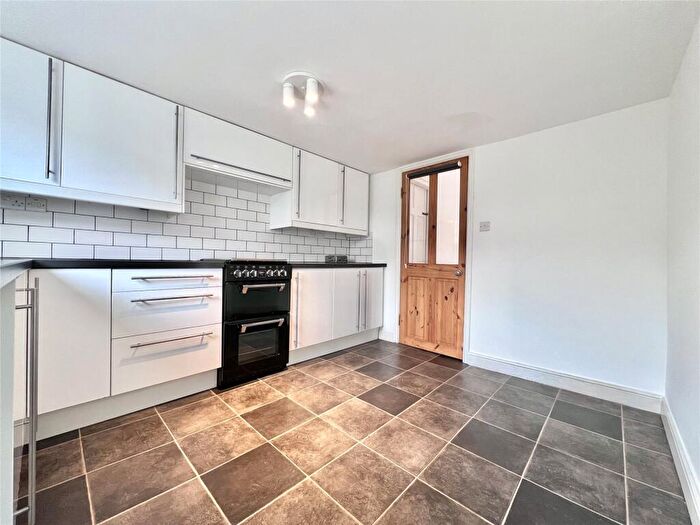 2 Bedroom Terraced House To Rent In Exeter, Devon, EX4