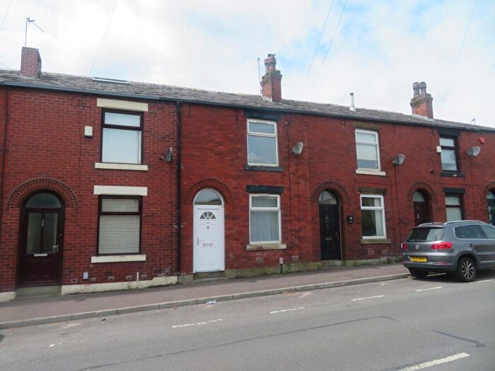 3 Bedroom Terraced House To Rent In Whitworth Road, Rochdale, OL12