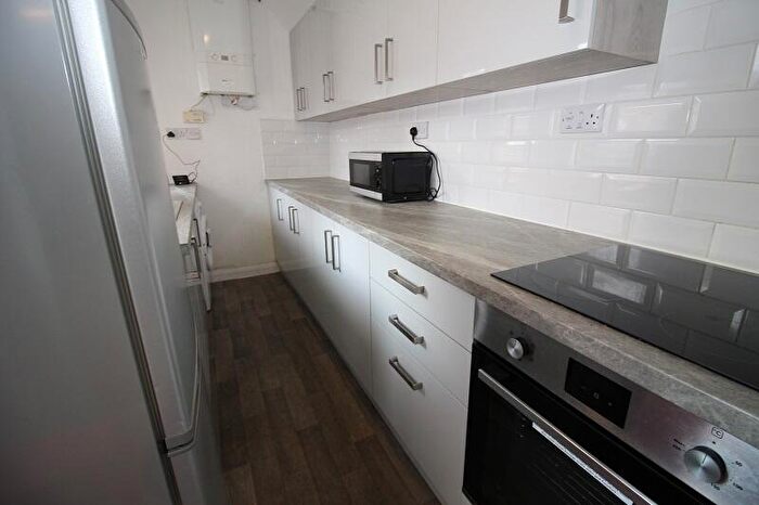 3 Bedroom House To Rent In Kirkby Street, Lincoln, Lincolnshire, LN5