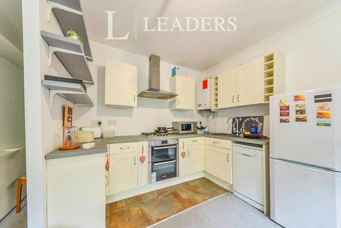 1 Bedroom Property To Rent In The Rise, Park Street, St.Albans, AL2