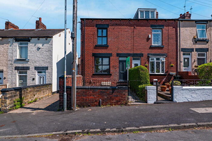 3 Bedroom End Of Terrace House For Sale In St. Johns Road, Barnsley, S70