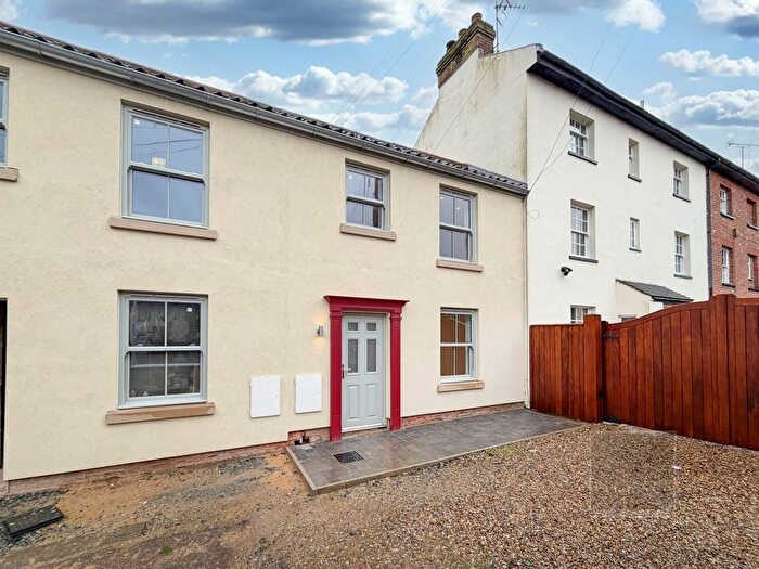 1 Bedroom Cottage For Sale In The Terrace, North Walsham, NR28