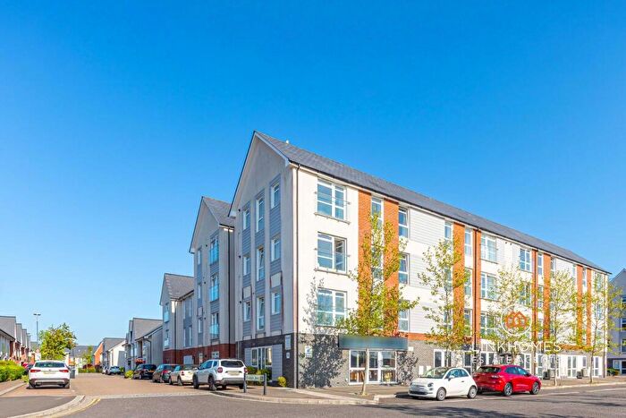 2 Bedroom Apartment For Sale In Stabler Way, Poole, BH15