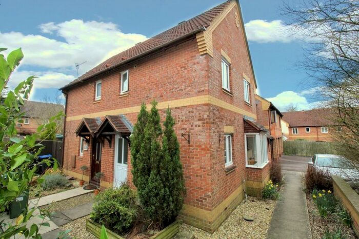 2 Bedroom Semi-Detached House To Rent In Penny Royal Close, Calne, SN11