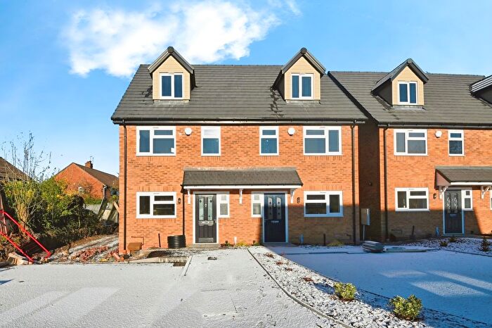 3 Bedroom Semi Detached House For Sale In Common Lane, Birmingham, B26