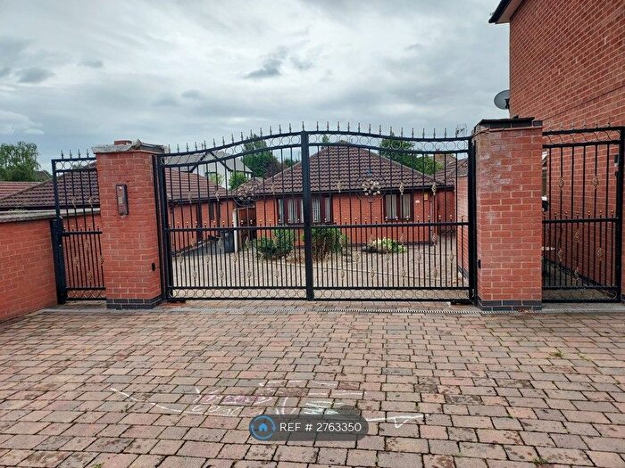 3 Bedroom Bungalow To Rent In Kays Meadow, Beeston, Nottingham, NG9