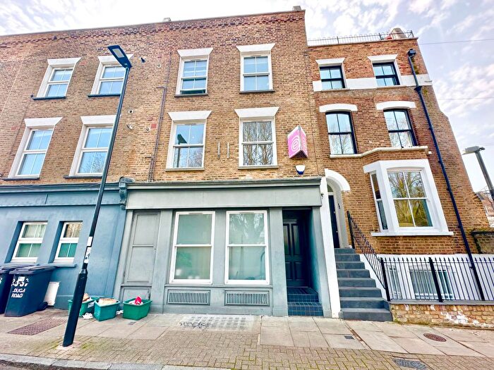 1 Bedroom Flat To Rent In Lough Road, London, N7