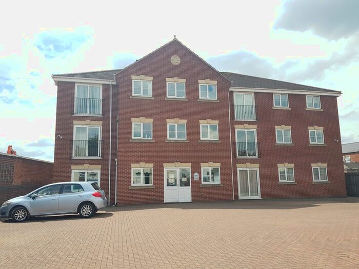 Detached House To Rent In Curzon Street, Burton-On-Trent, DE14