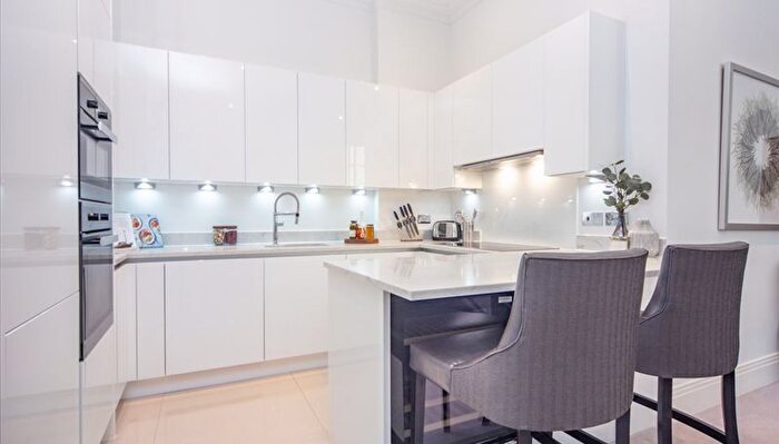 1 Bedroom Property To Rent In Rainville Road, London, W6