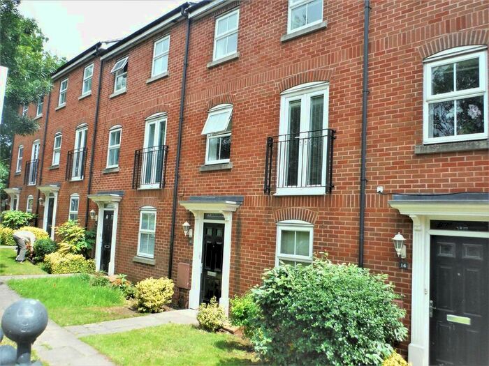 4 Bedroom Terraced House To Rent In Franklyn Road, Roundway, Devizes, SN10