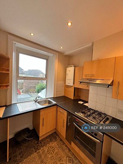 2 Bedroom Flat To Rent In Wilton Road, Salisbury, SP2