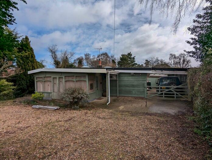 2 Bedroom Detached Bungalow For Sale In Aldeburgh Road, Aldringham, IP16